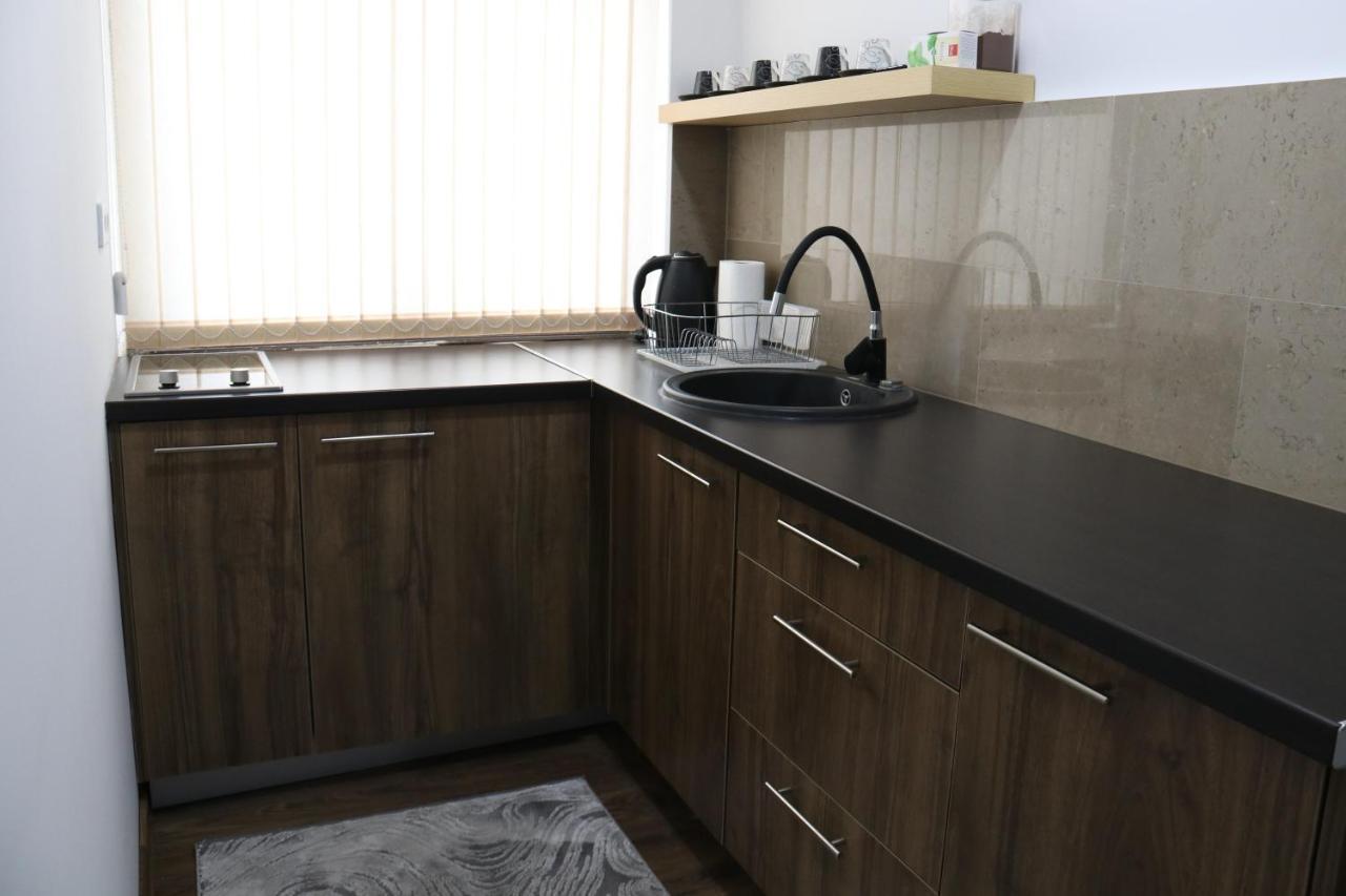 Royal City Apartments Яйце Екстер'єр фото